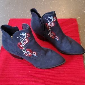 Carlos Santana Boot
